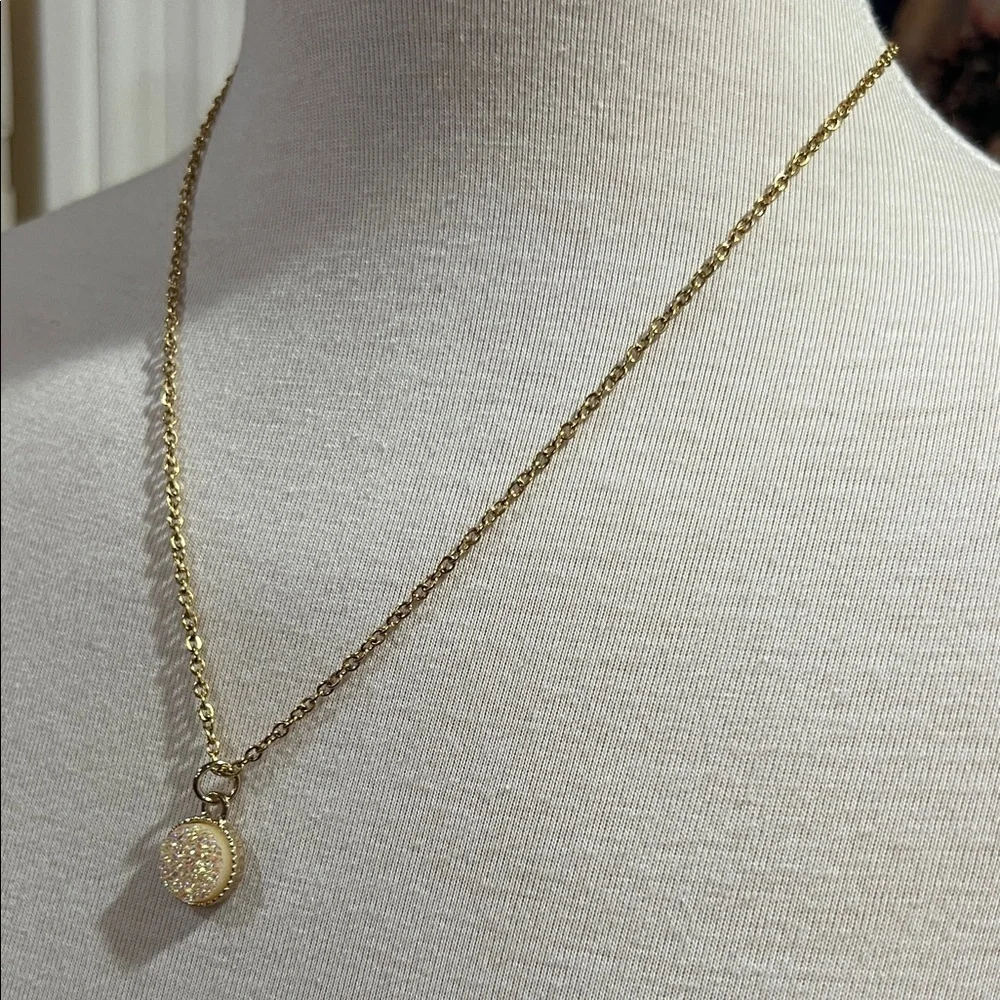 Fashion Faux Druzy Gold Pendant Necklace